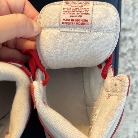 Jordan 1 High OG sold ❤️❤️❤️❤️❤️❤️ - Picture 5 of 6